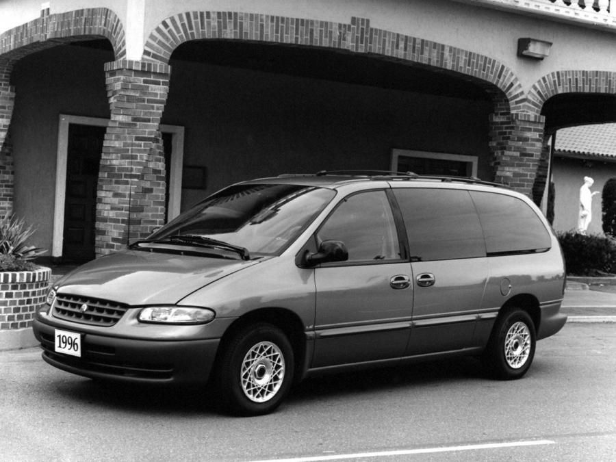  Plymouth Grand Voyager 1995 года  (фото 2 из 5)